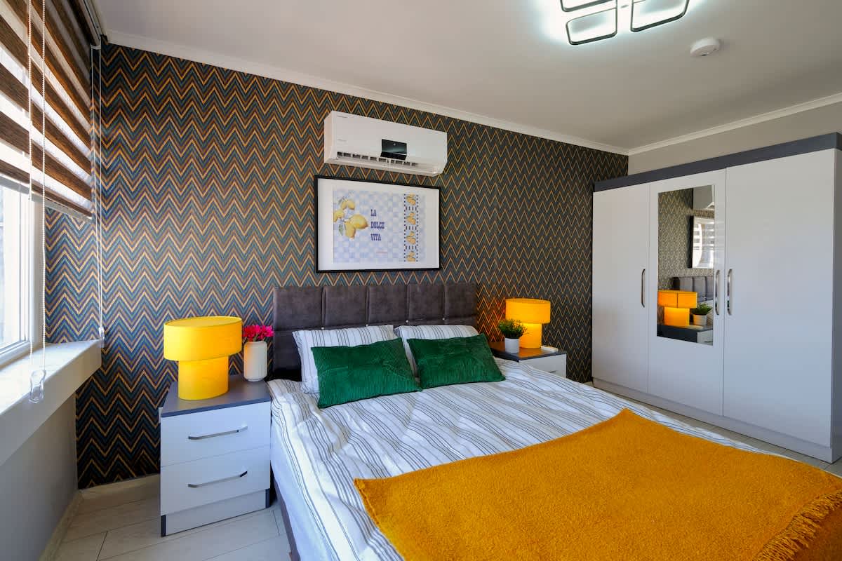 Chic Sea View Flat with Kaleici View Near Beach image 4