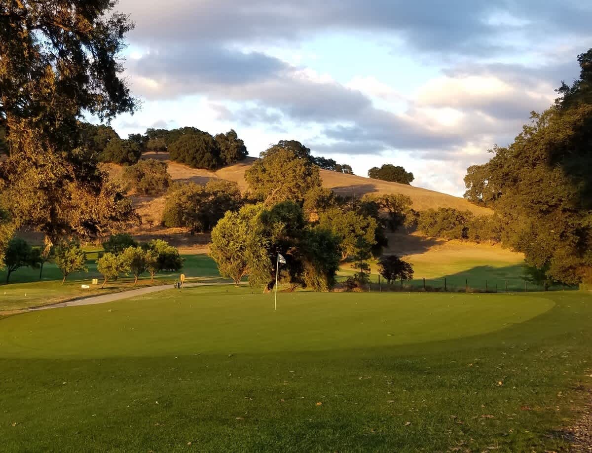 Gilroy Golf Course — a scenic 9-hole public course tucked in the Gavilan Hills, offering rolling fairways, affordable play, and beautiful valley views.