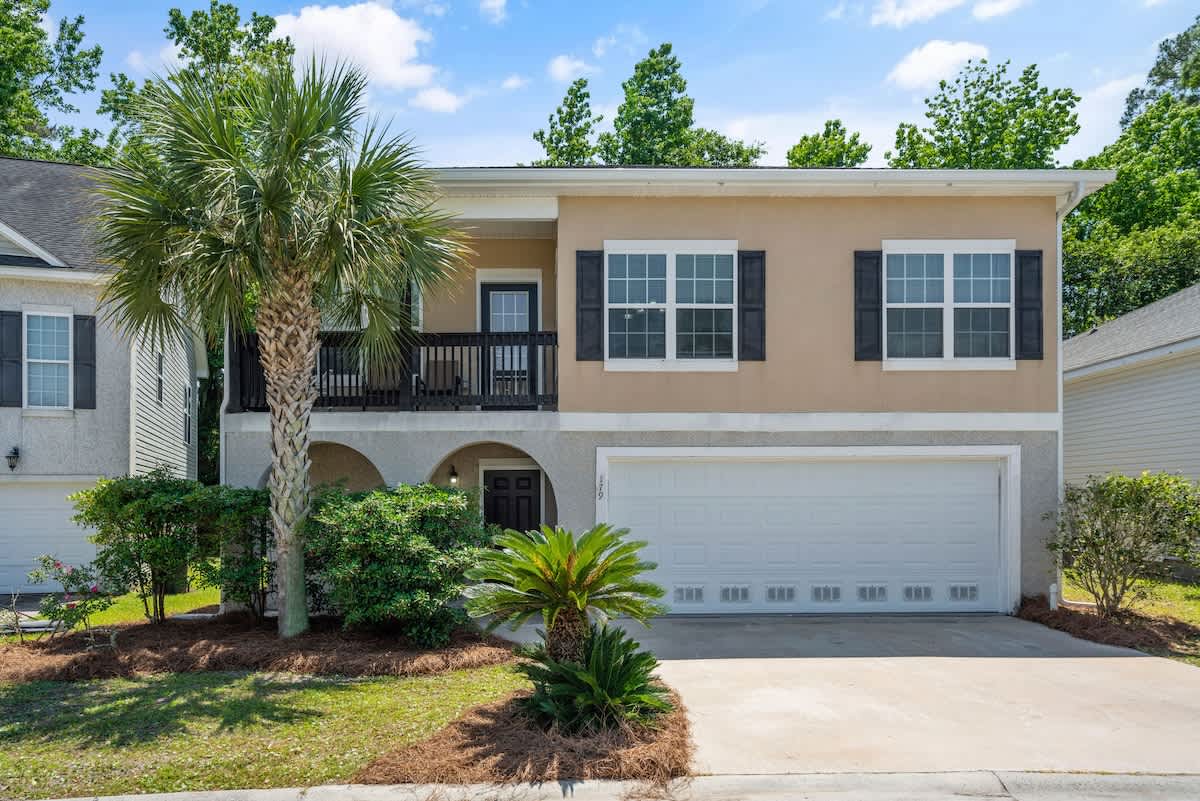 Blue Dog Inn - Game Room/Entertainment Room