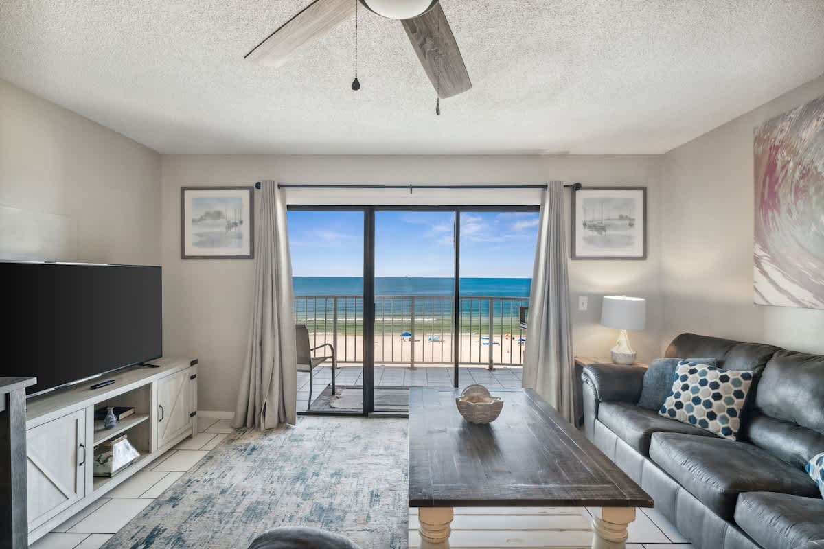 The Summit 725 - Cozy Coastal Getaway — Panama City Beach, FL — vacation rental