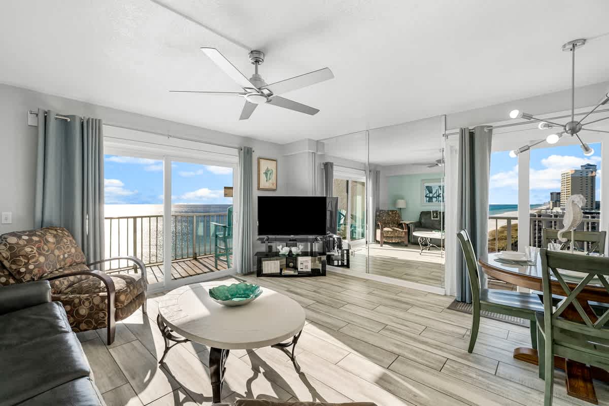 The Summit 1101 - Condo with Breathtaking Views and Free Seasonal Beach Chairs — Panama City Beach, FL — vacation rental