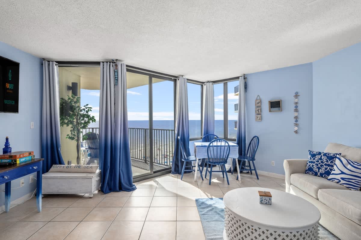 Sunbird 811E - Beautiful Beachfront Getaway! — Panama City Beach, FL — vacation rental