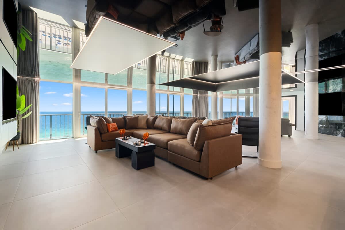 View 10