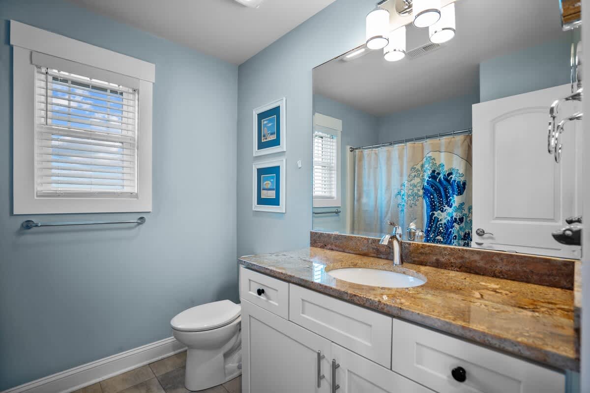 Moms Beach House family retreat two kitchens | Photo 37