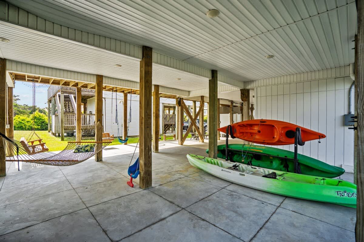 Moms Beach House family retreat two kitchens | Photo 93