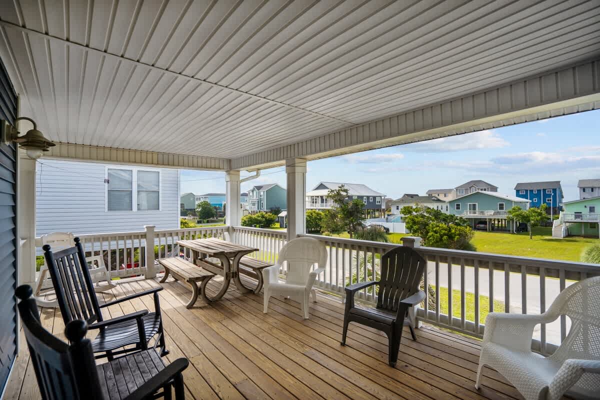 Moms Beach House family retreat two kitchens | Photo 50