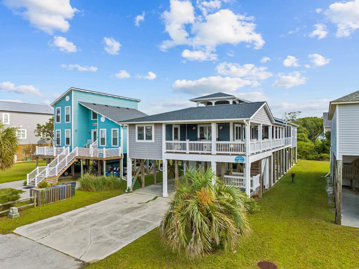 Moms Beach House family retreat two kitchens | Photo 104
