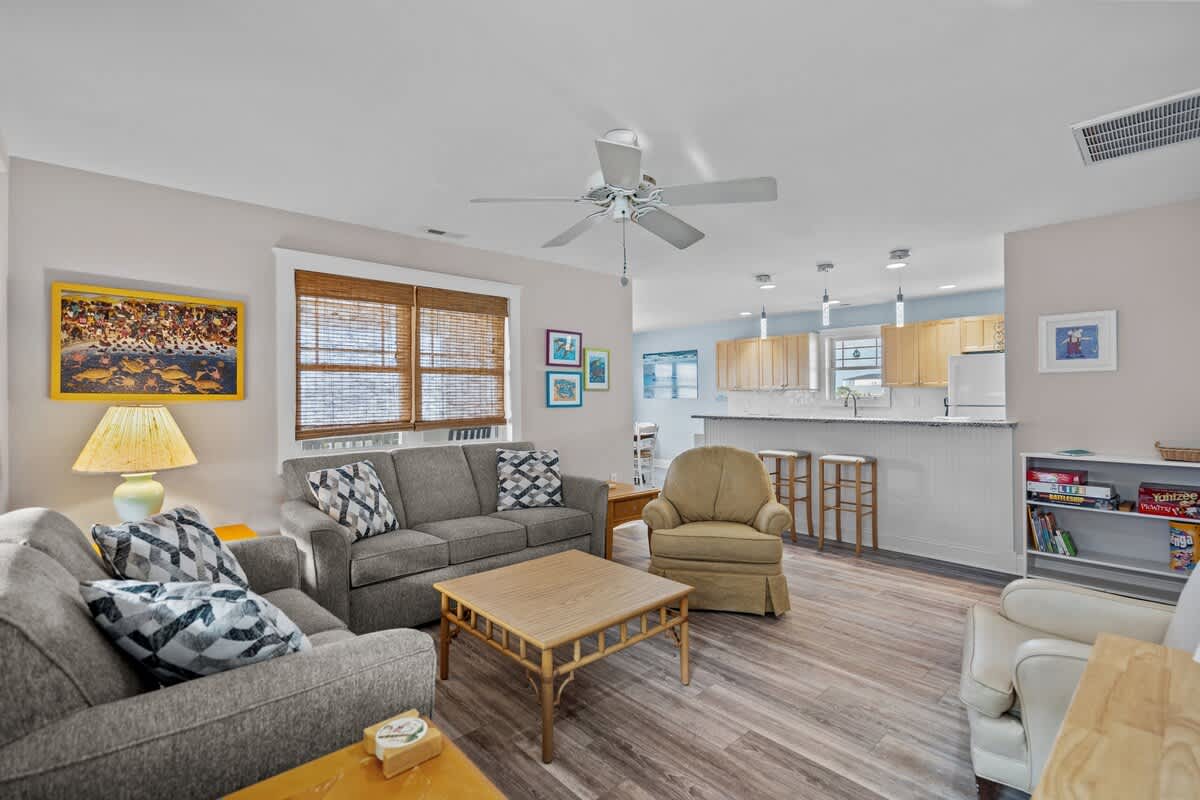 Moms Beach House family retreat two kitchens | Photo 56