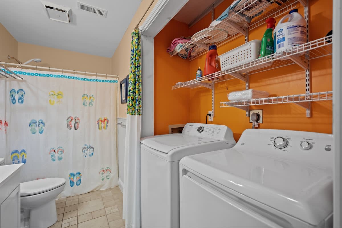 Moms Beach House family retreat two kitchens | Photo 76