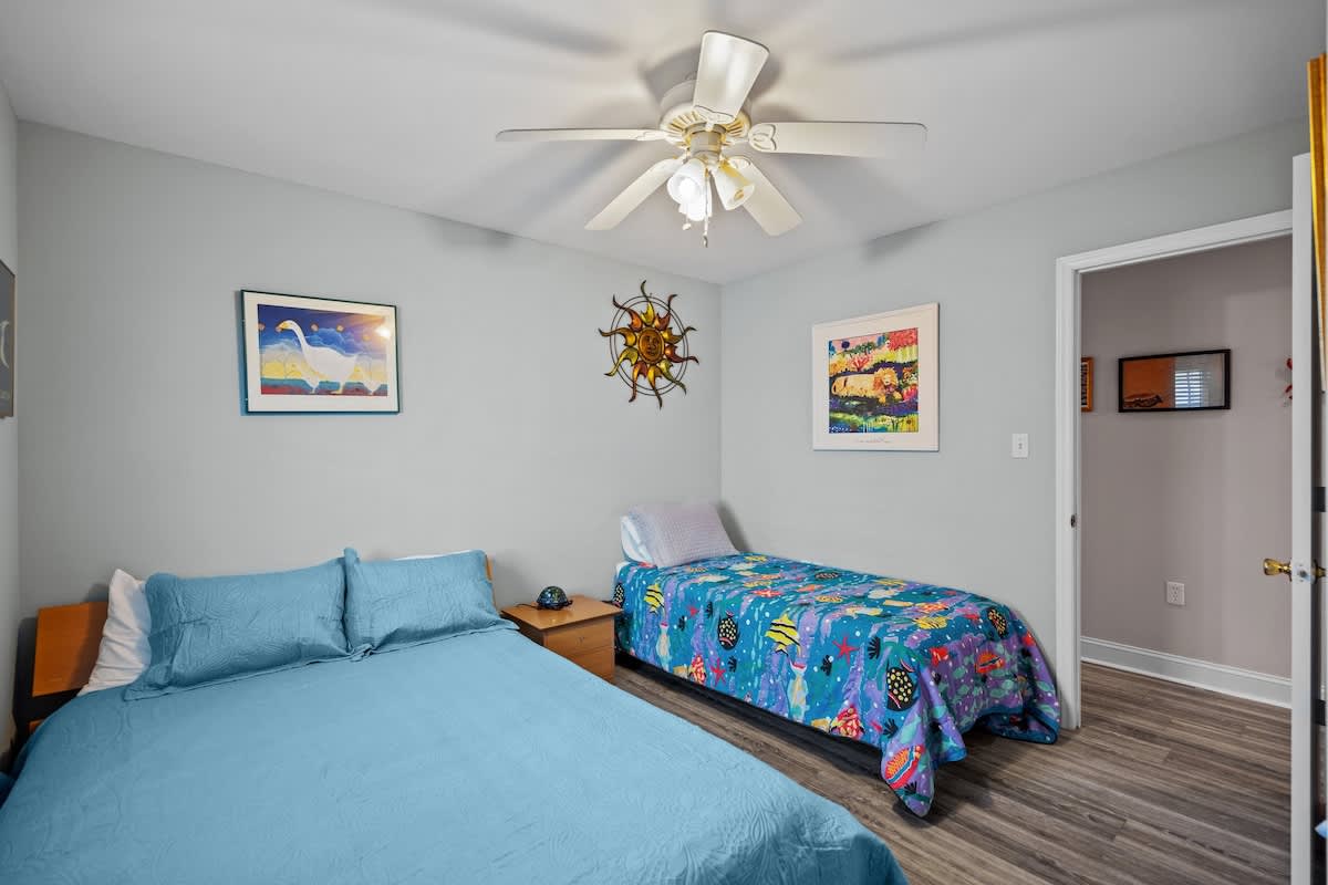 Moms Beach House family retreat two kitchens | Photo 74