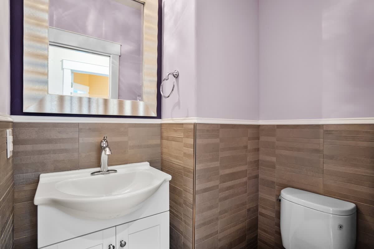 Moms Beach House family retreat two kitchens | Photo 28