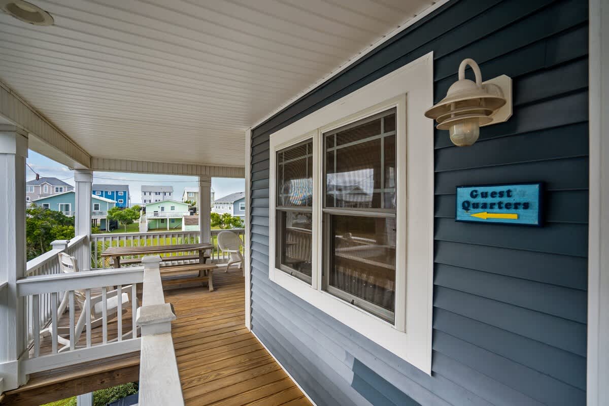 Moms Beach House family retreat two kitchens | Photo 54