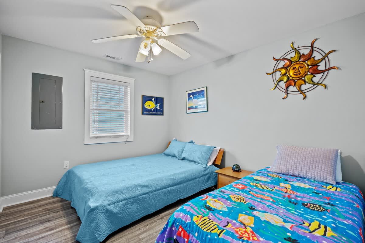 Moms Beach House family retreat two kitchens | Photo 73