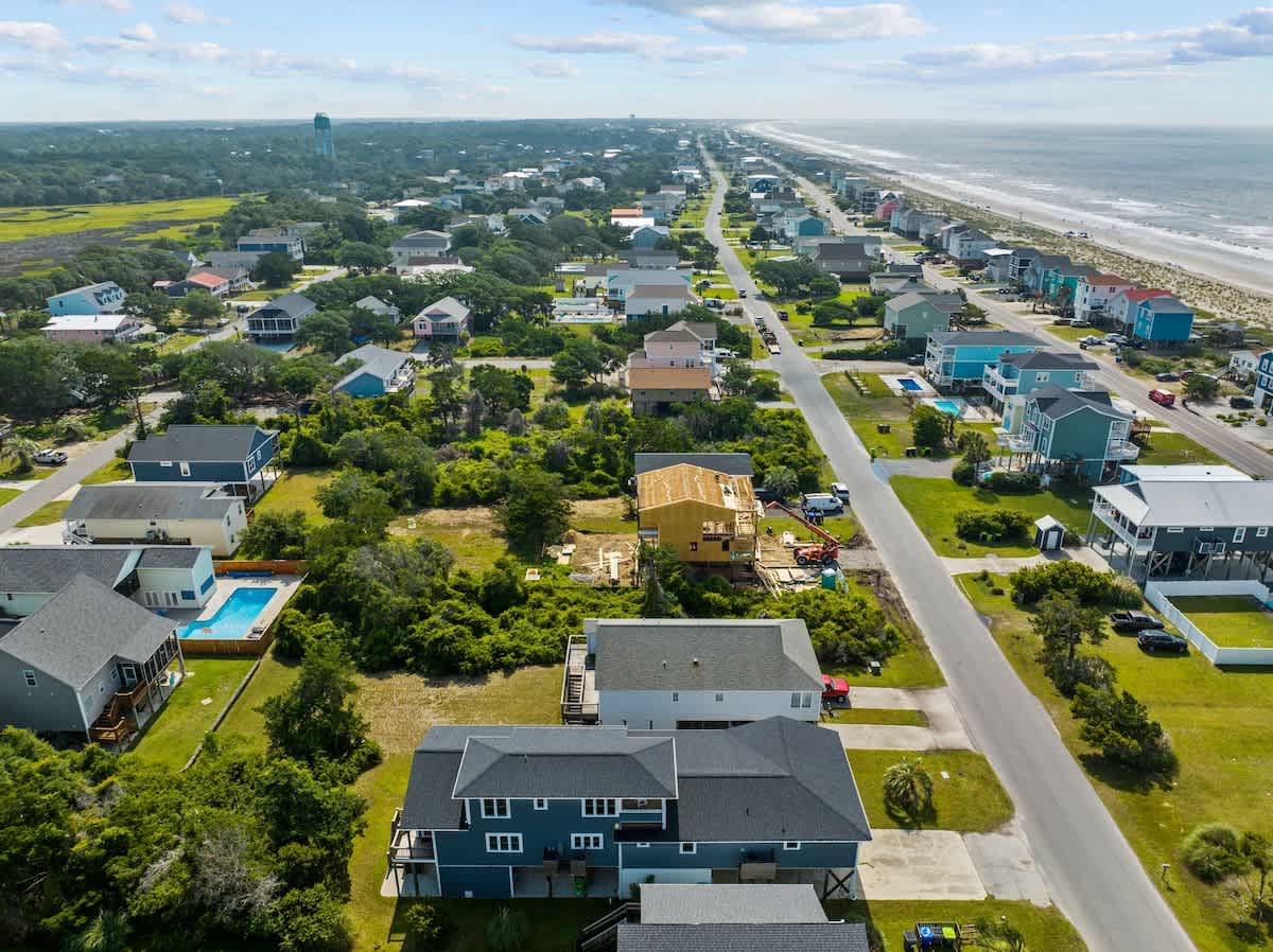 Moms Beach House family retreat two kitchens | Photo 95