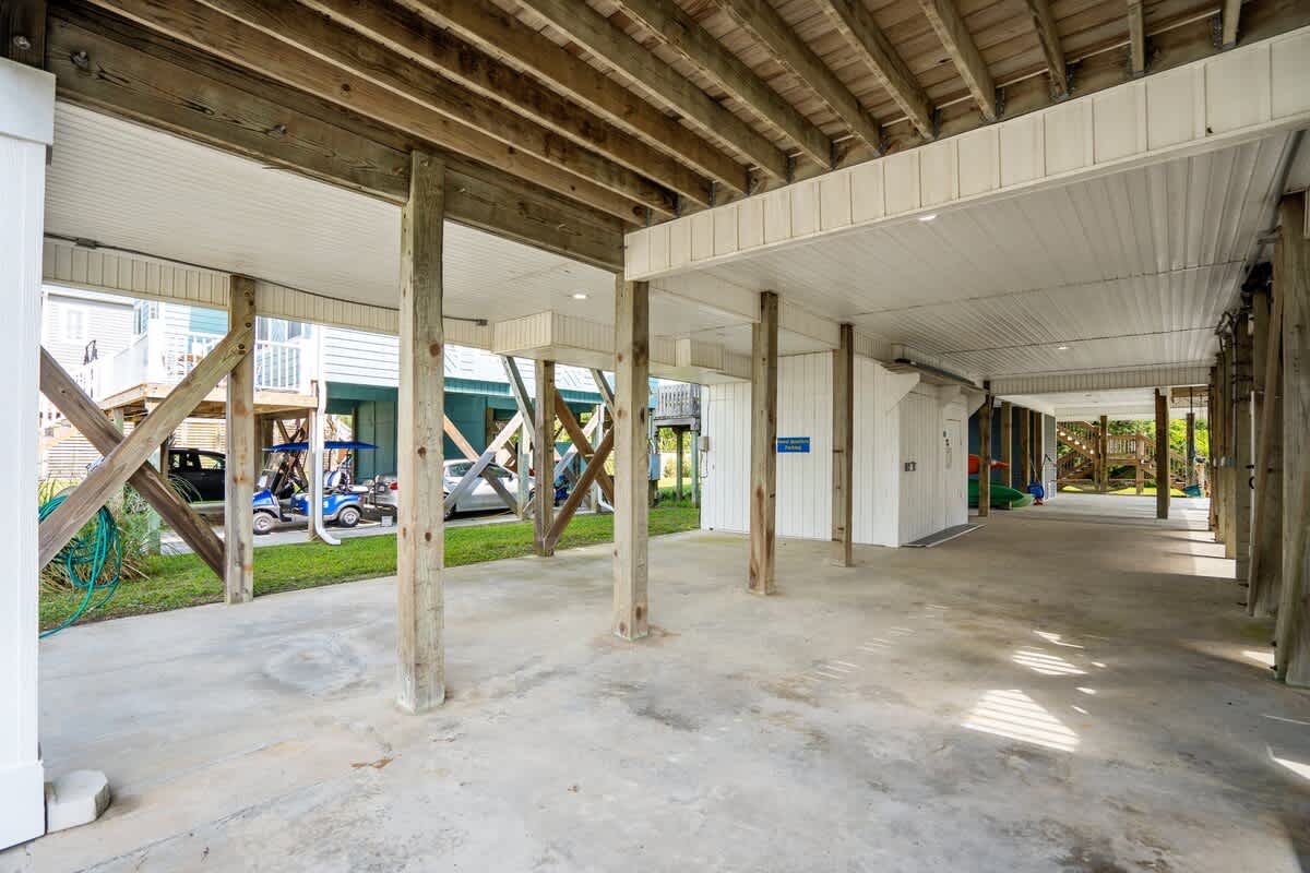 Moms Beach House family retreat two kitchens | Photo 91