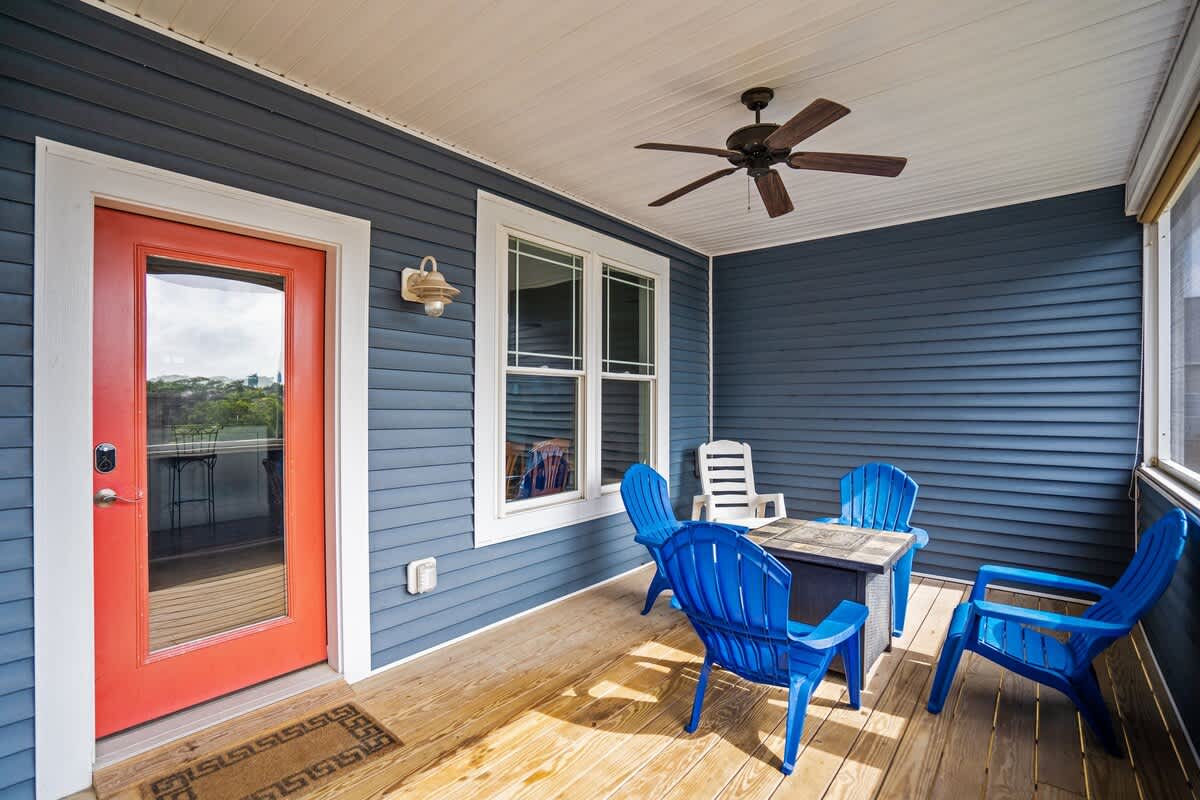 Moms Beach House family retreat two kitchens | Photo 48