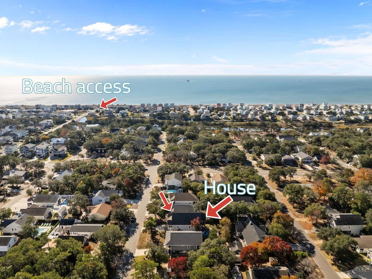 Great Location with Private Pool and inviting outdoor space The Marlin Club | Photo 4