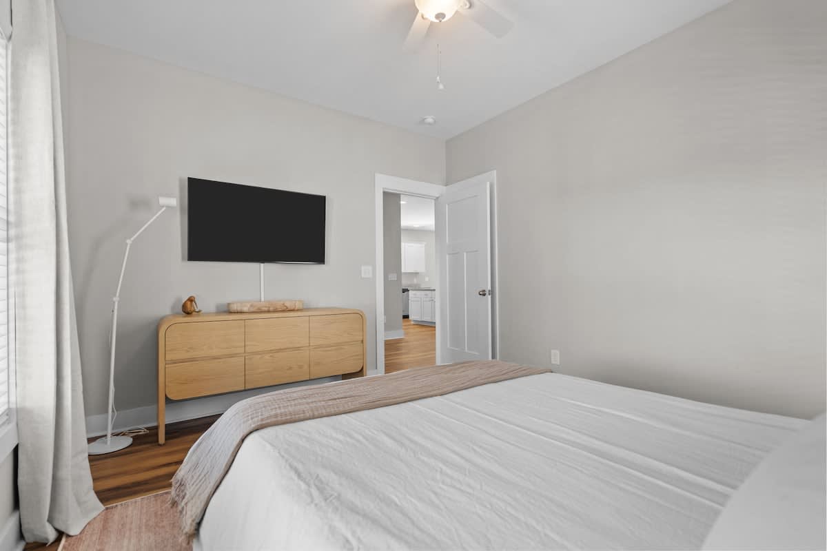 Great Location with Private Pool and inviting outdoor space The Marlin Club | Photo 23