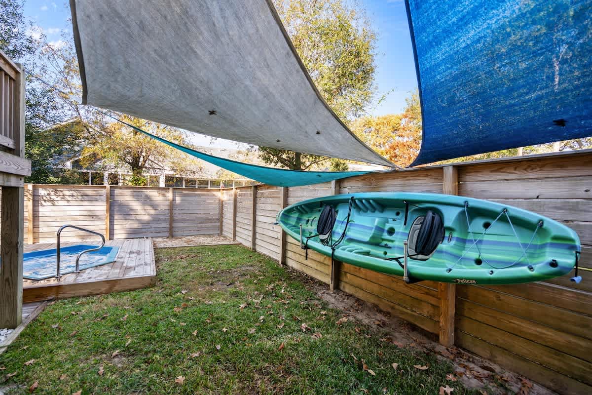 Great Location with Private Pool and inviting outdoor space The Marlin Club | Photo 14