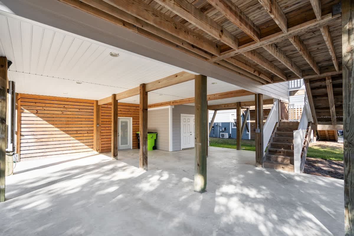 Great Location with Private Pool and inviting outdoor space The Marlin Club | Photo 15