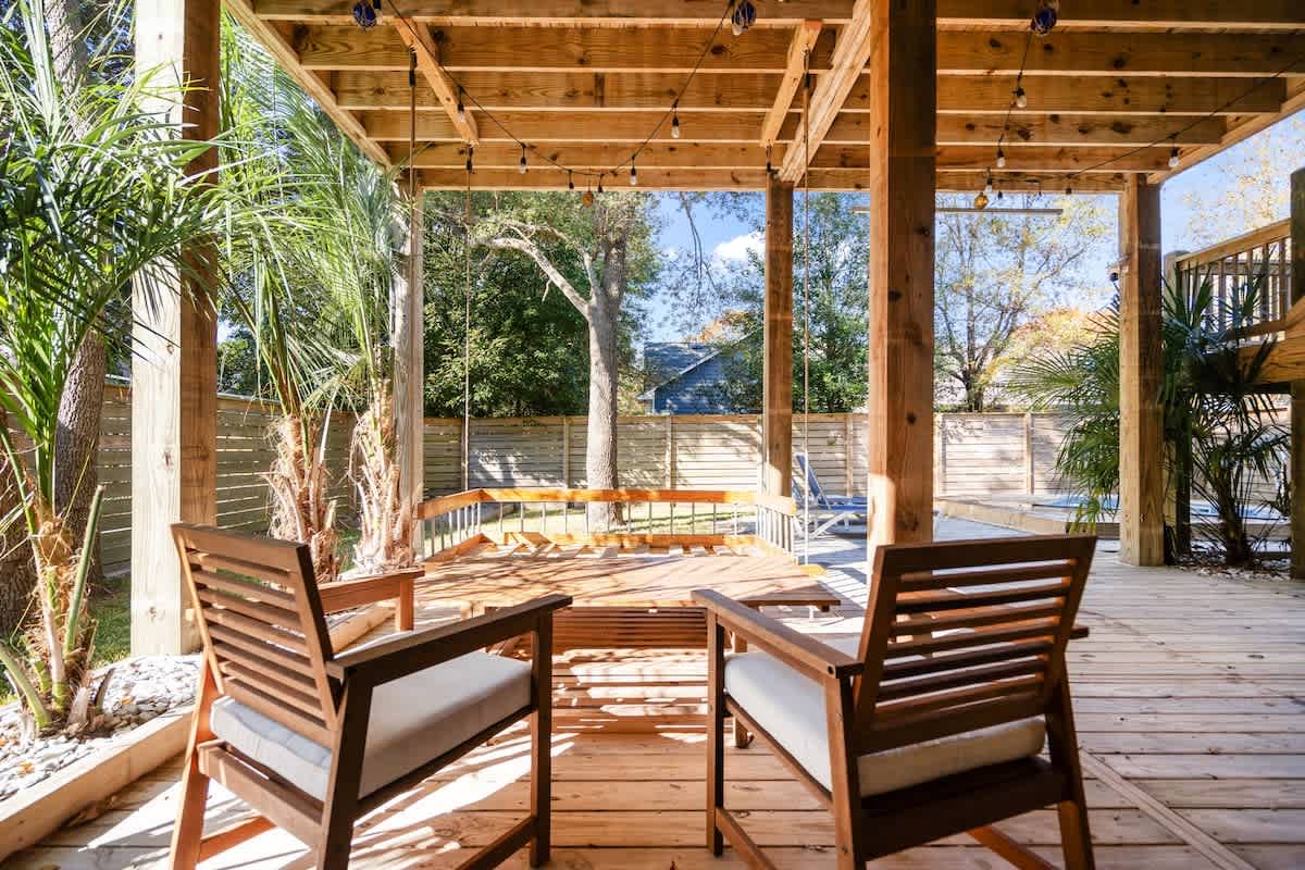 Great Location with Private Pool and inviting outdoor space The Marlin Club | Photo 6