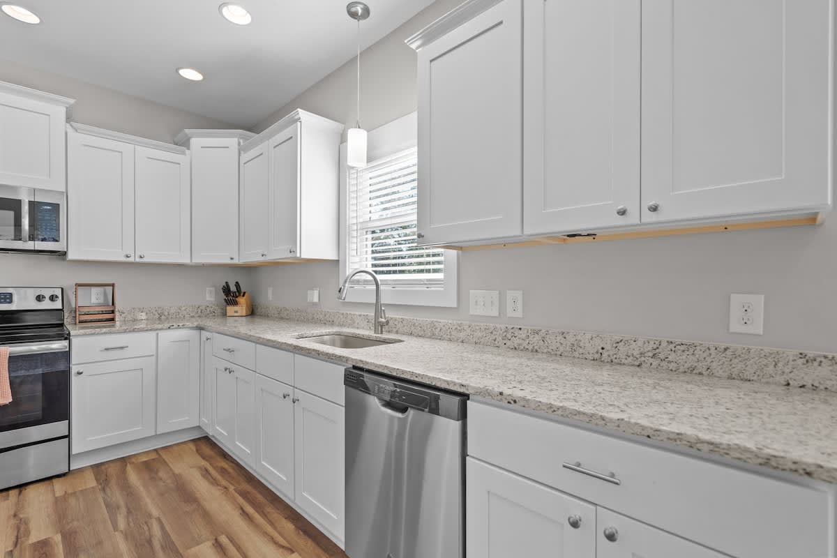 Great Location with Private Pool and inviting outdoor space The Marlin Club | Photo 32