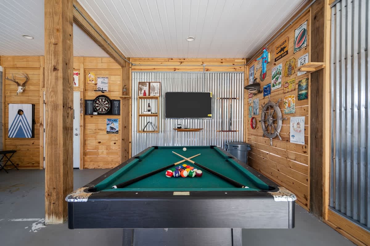 Great Location with Private Pool and inviting outdoor space The Marlin Club | Photo 51