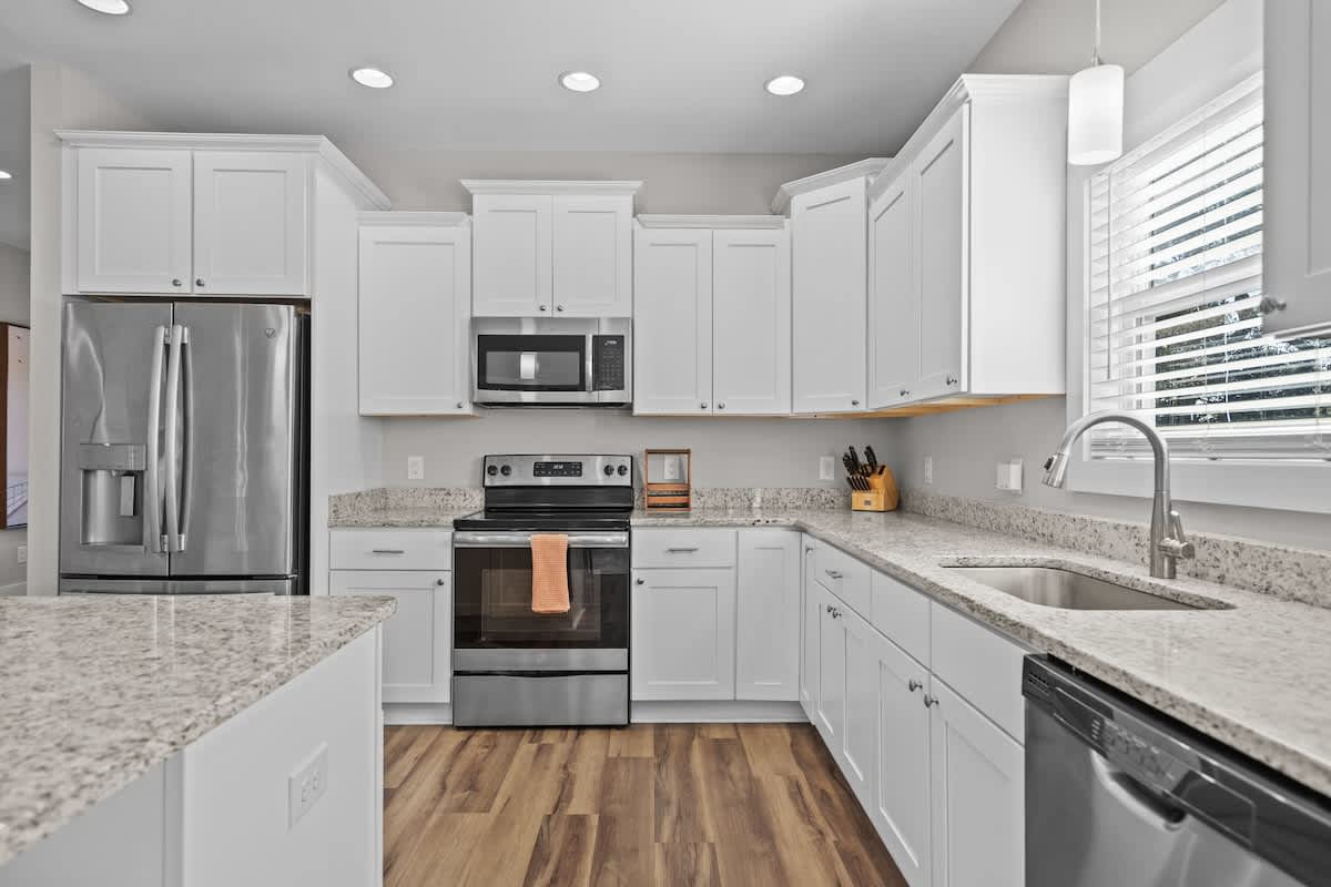 Great Location with Private Pool and inviting outdoor space The Marlin Club | Photo 33