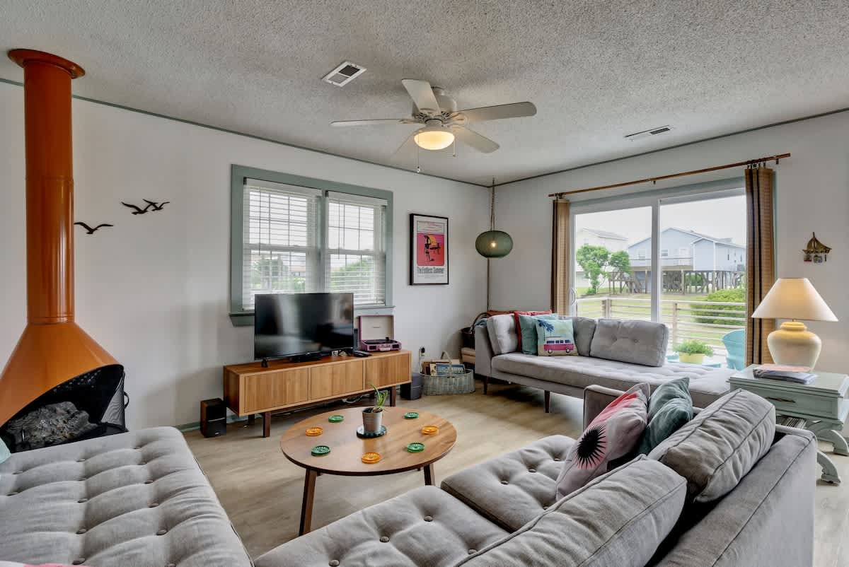 The Beach Break at the West End of Oak Island