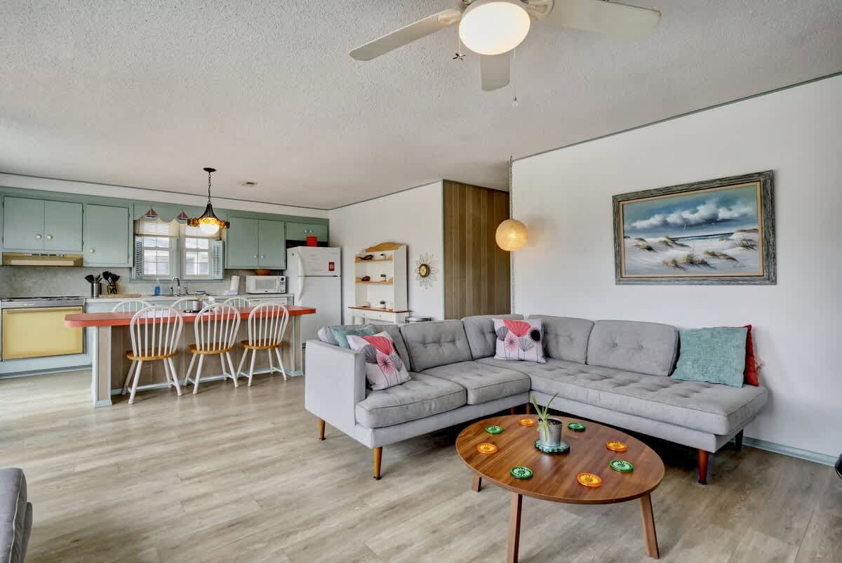 The Beach Break at the West End of Oak Island | Photo 7