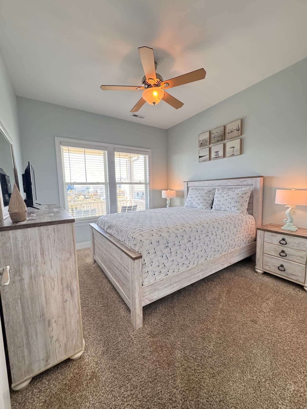 Toes in the Sand Ocean Views Steps from Beach | Photo 8