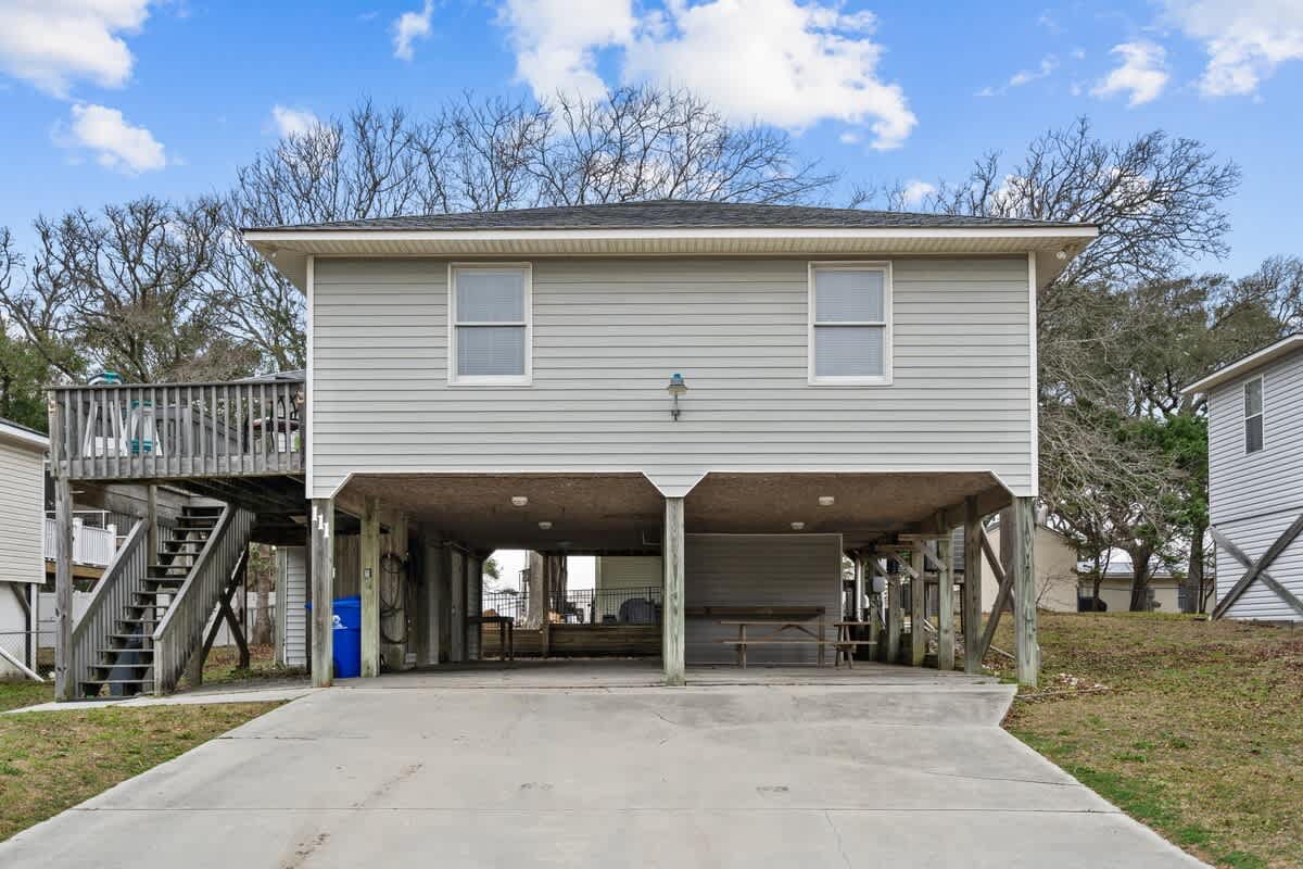 Salt Rock Ocean View Pet Friendly Walk to beach