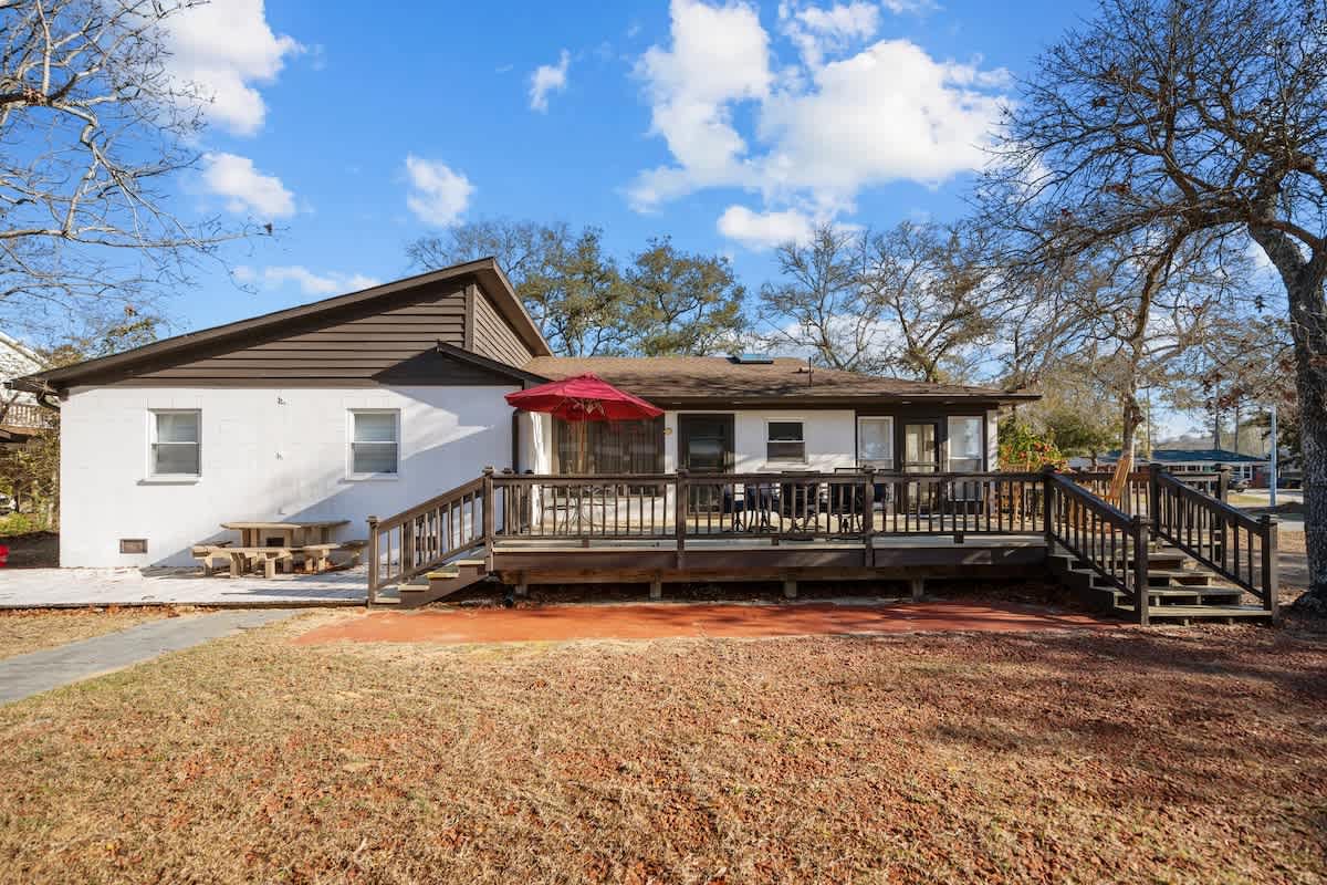 Live Large in Great Location at The Sand Lot | Photo 36