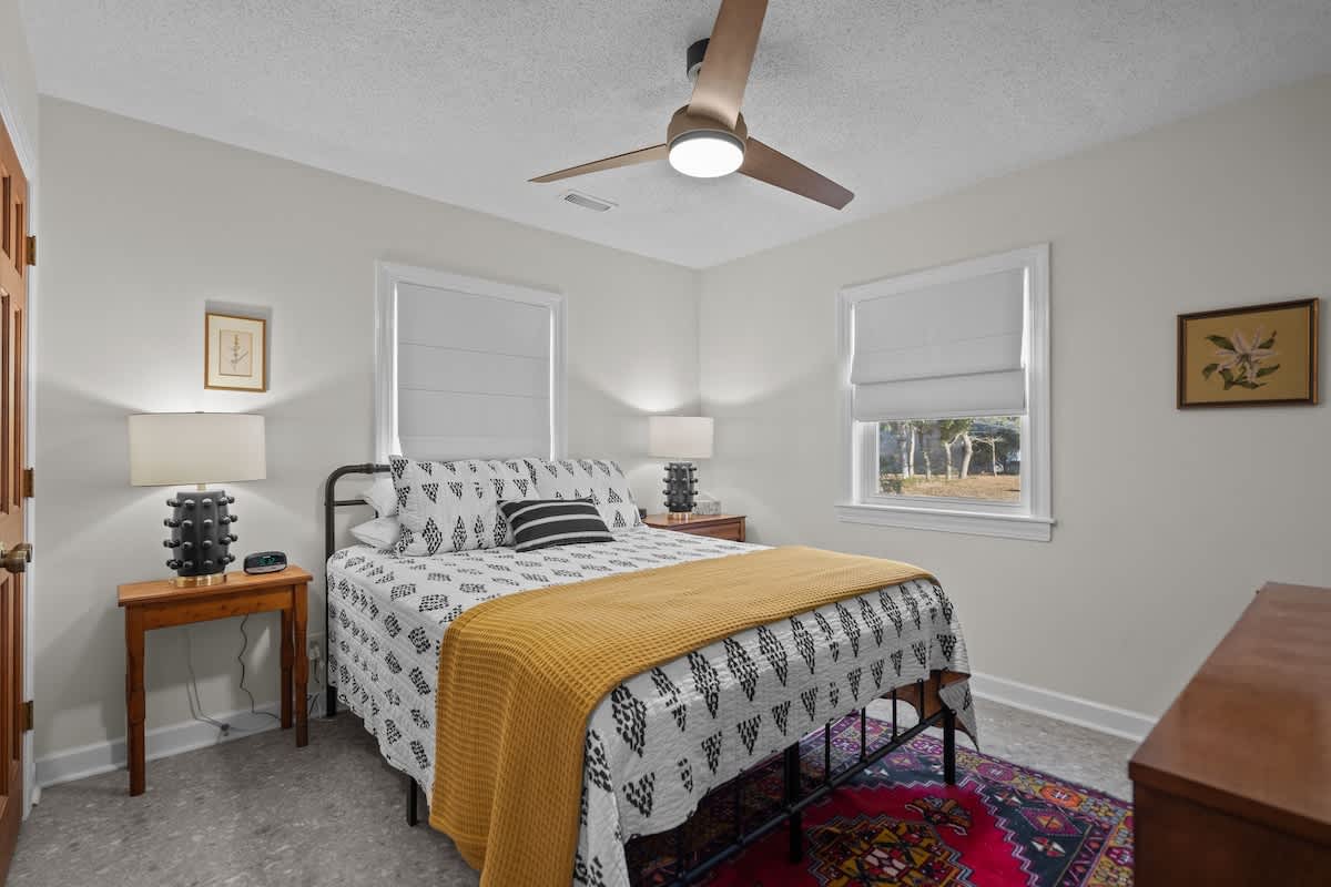 Live Large in Great Location at The Sand Lot | Photo 13