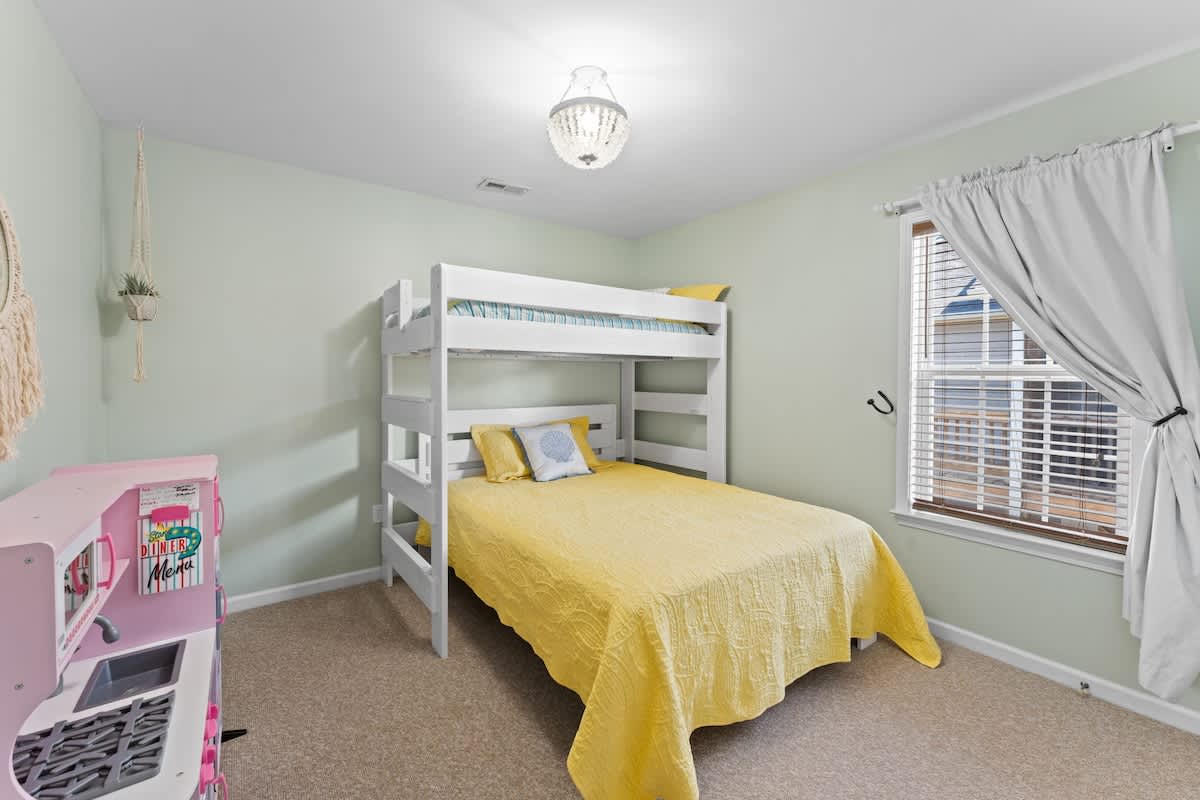 3 Little Birds Beach Pool | Photo 10