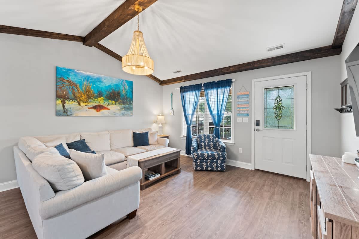 3 Little Birds Beach Pool | Photo 5