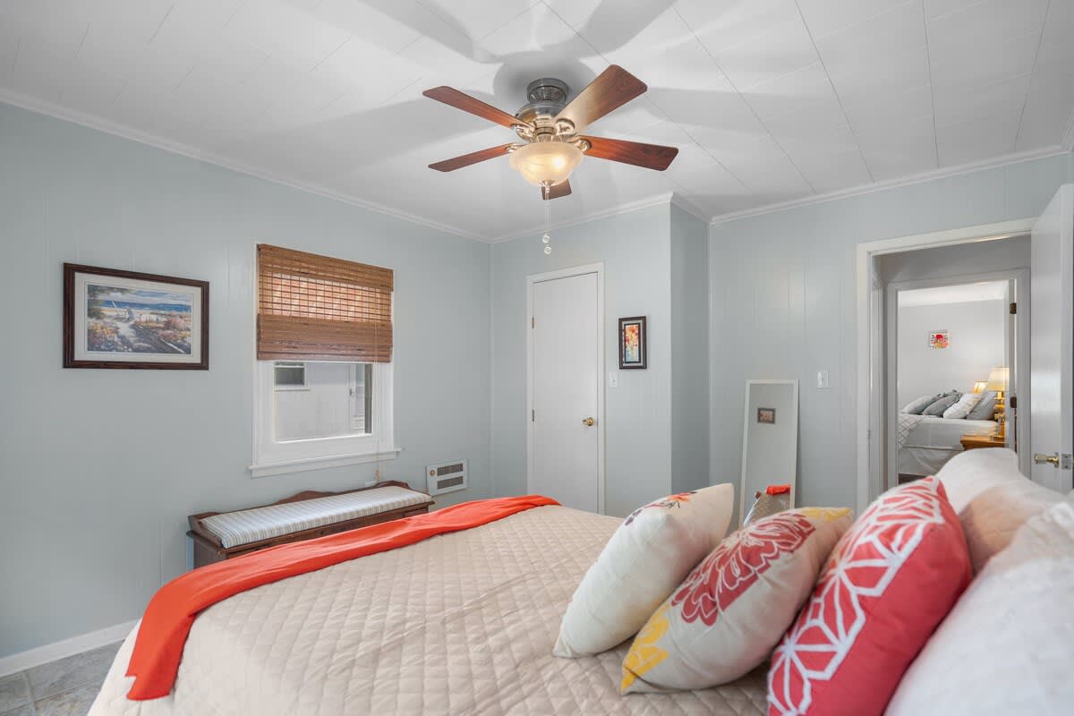 Beach Ya To IT A Short Walk to The Beach | Photo 16