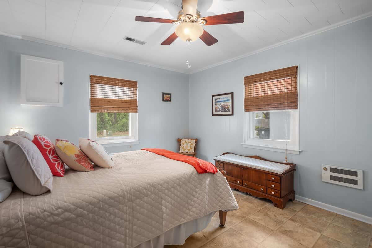 Beach Ya To IT A Short Walk to The Beach | Photo 17