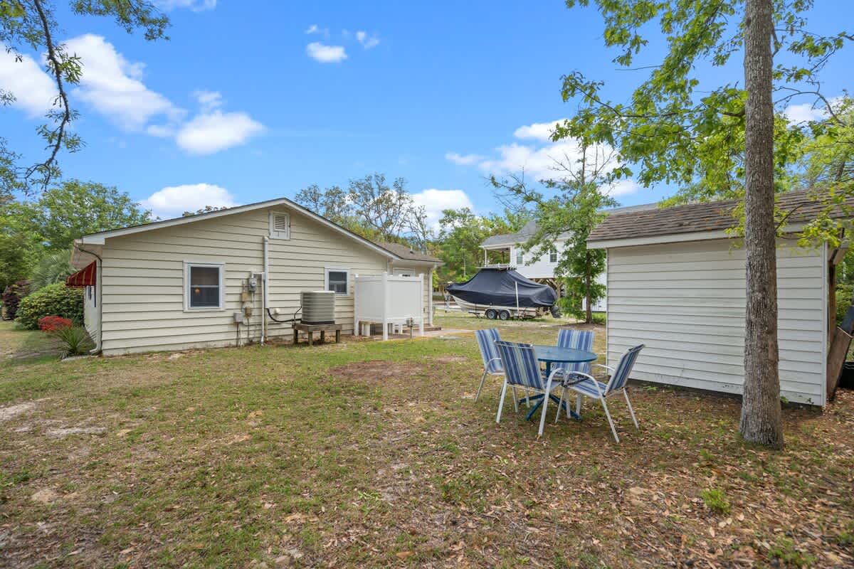 Beach Ya To IT A Short Walk to The Beach | Photo 25