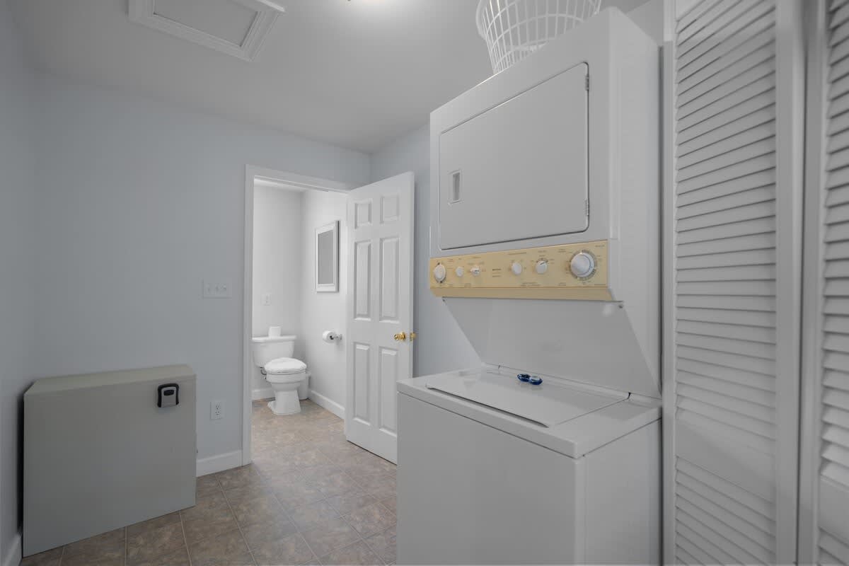 Beach Ya To IT A Short Walk to The Beach | Photo 22