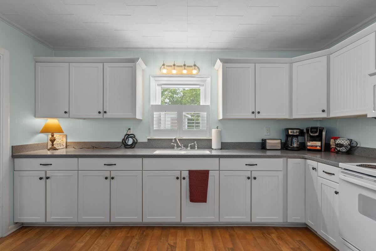 Beach Ya To IT A Short Walk to The Beach | Photo 32