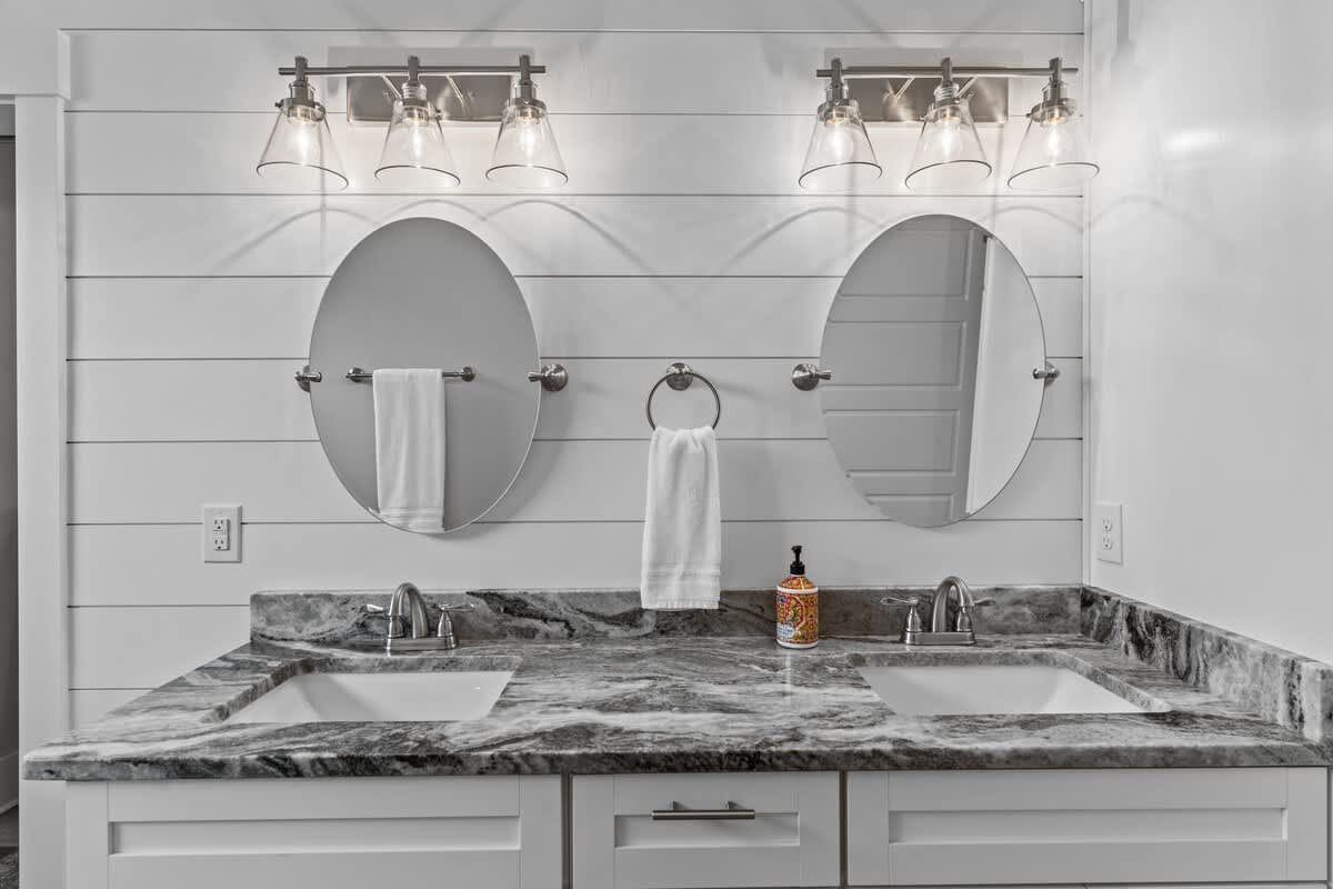 Surf Shack | Photo 26