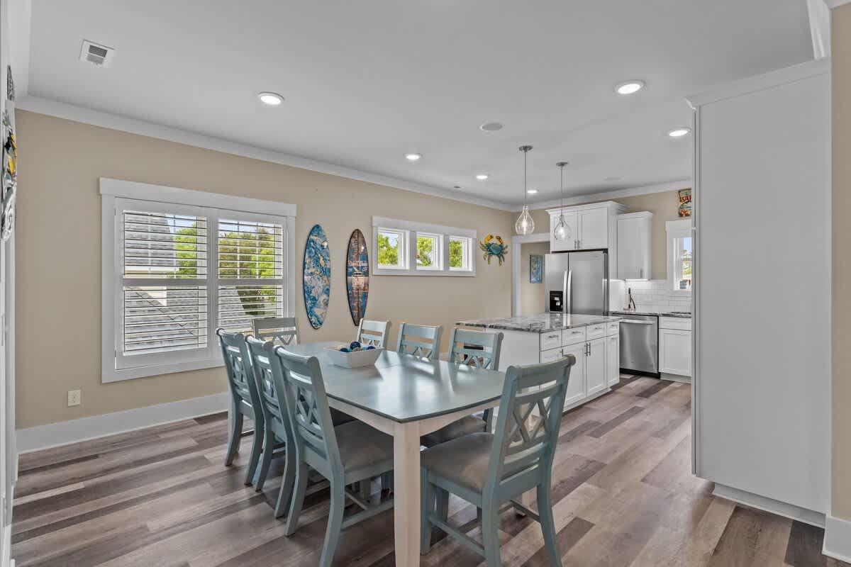 Surf Shack | Photo 37