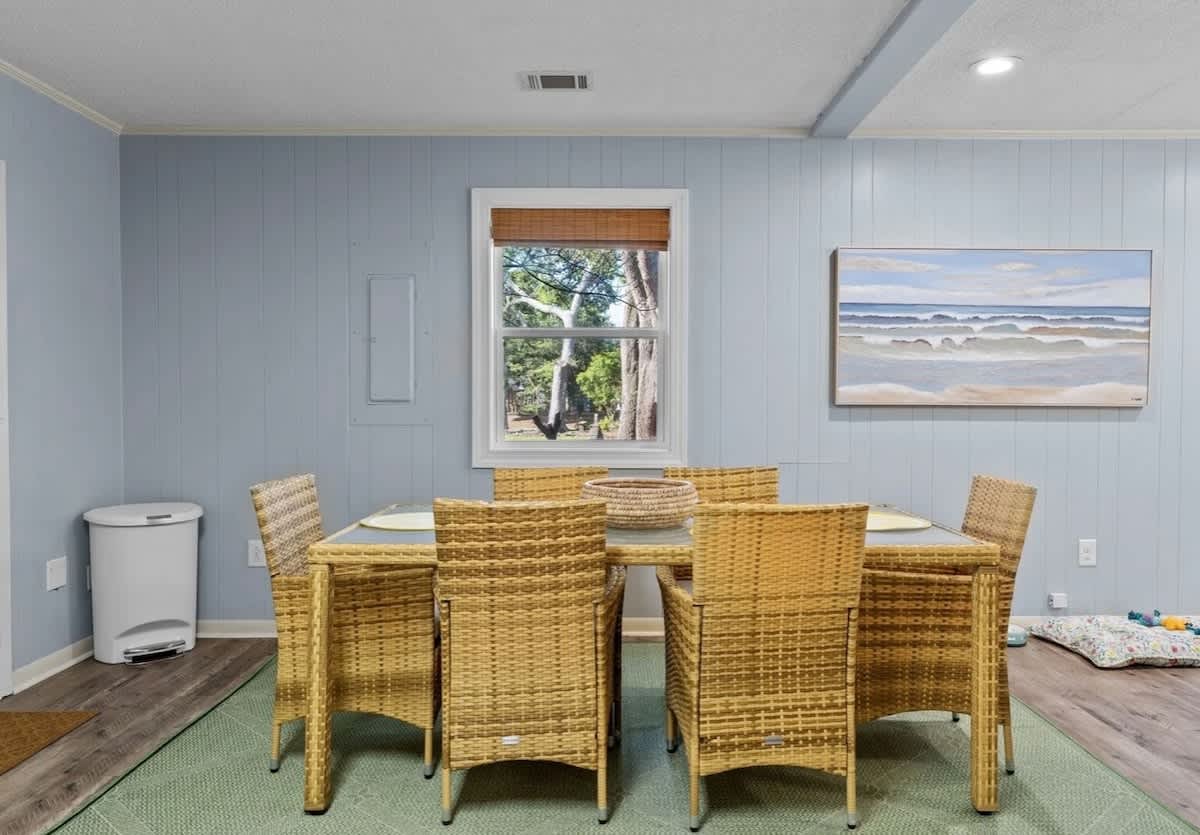 Family Beach Retreat Dog Friendly Steps to Sand | Photo 12