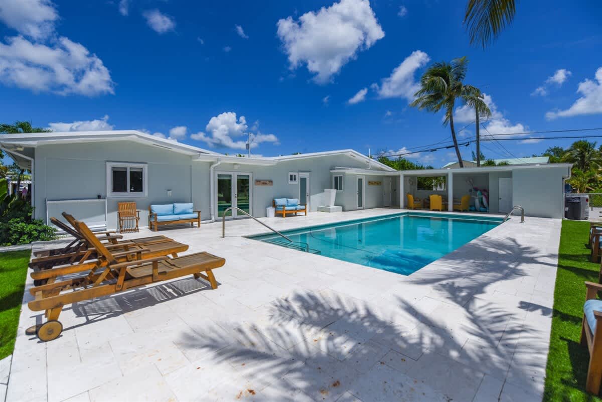 Big Pine Latitude Adjustment — Big Pine Key, FL — vacation rental