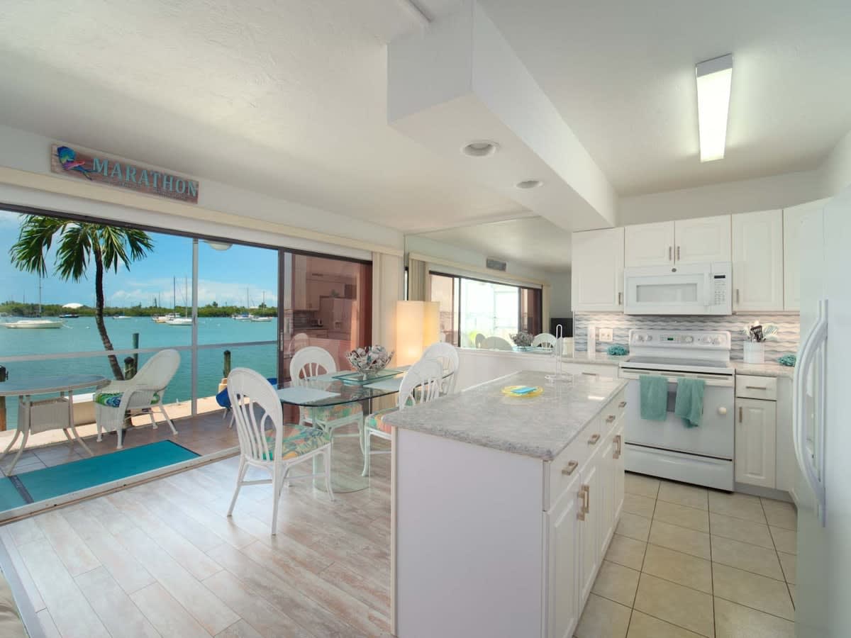 Camp Mango | 2 bed/2 bath condo w/dockage, pool — Marathon, FL — vacation rental