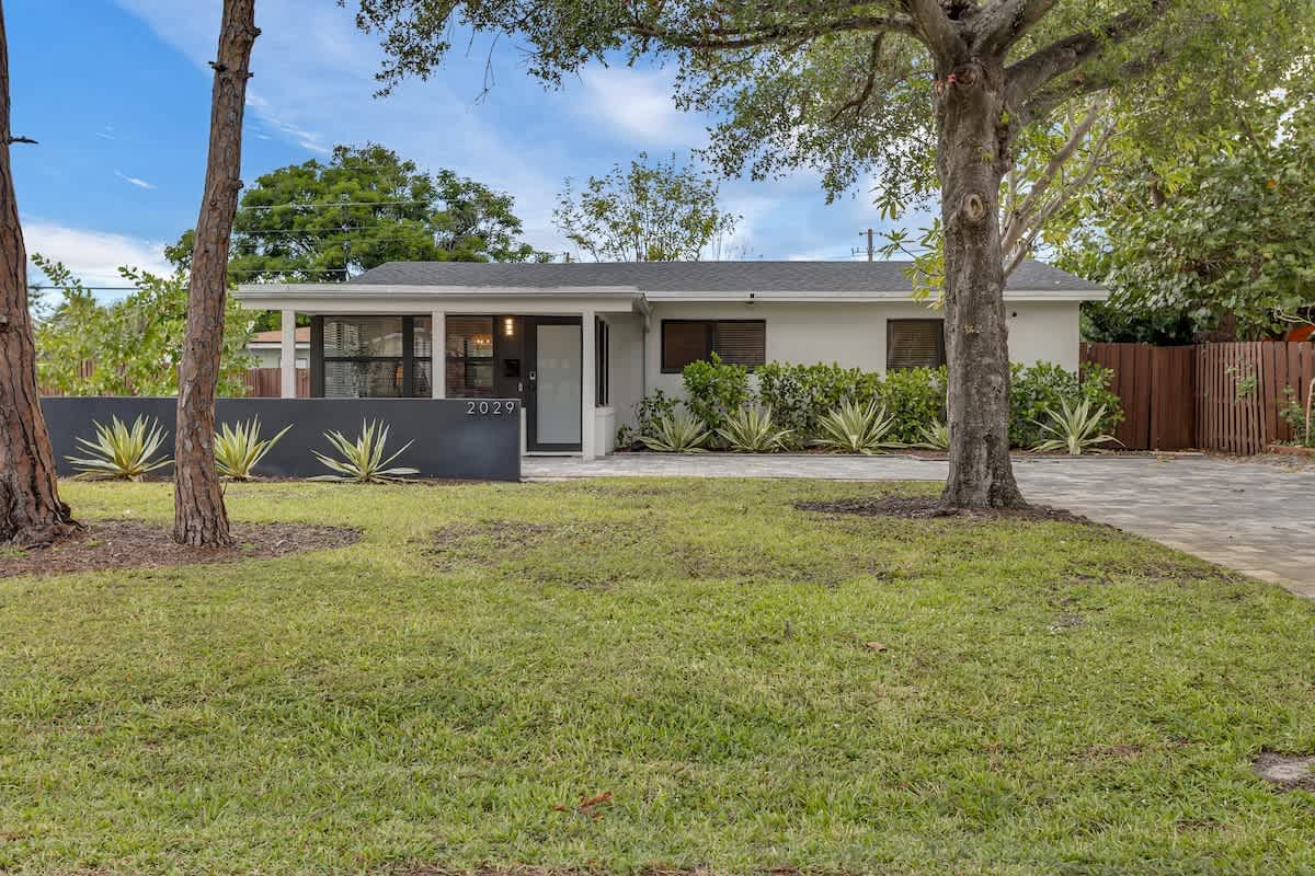 New 3BR Getaway in Fort Lauderdale - Near Beach — Fort Lauderdale, FL — vacation rental