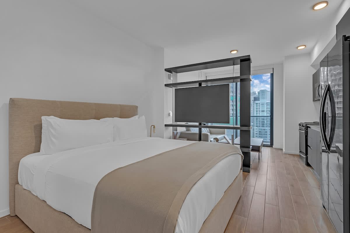 New Listing: Chic Studio | Bayfront + Rooftop — Miami, FL — vacation rental