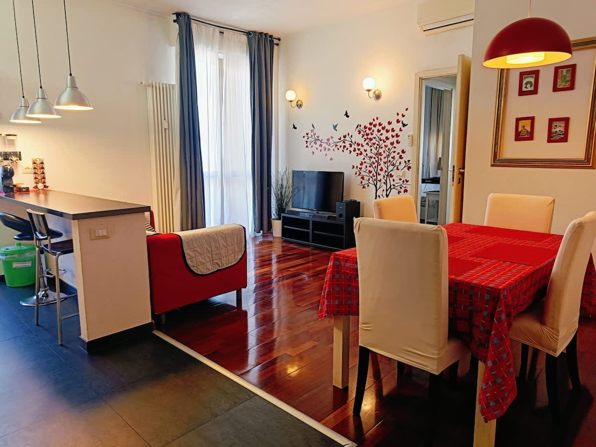 The red suite in Florence + free parking — Florence, To — vacation rental