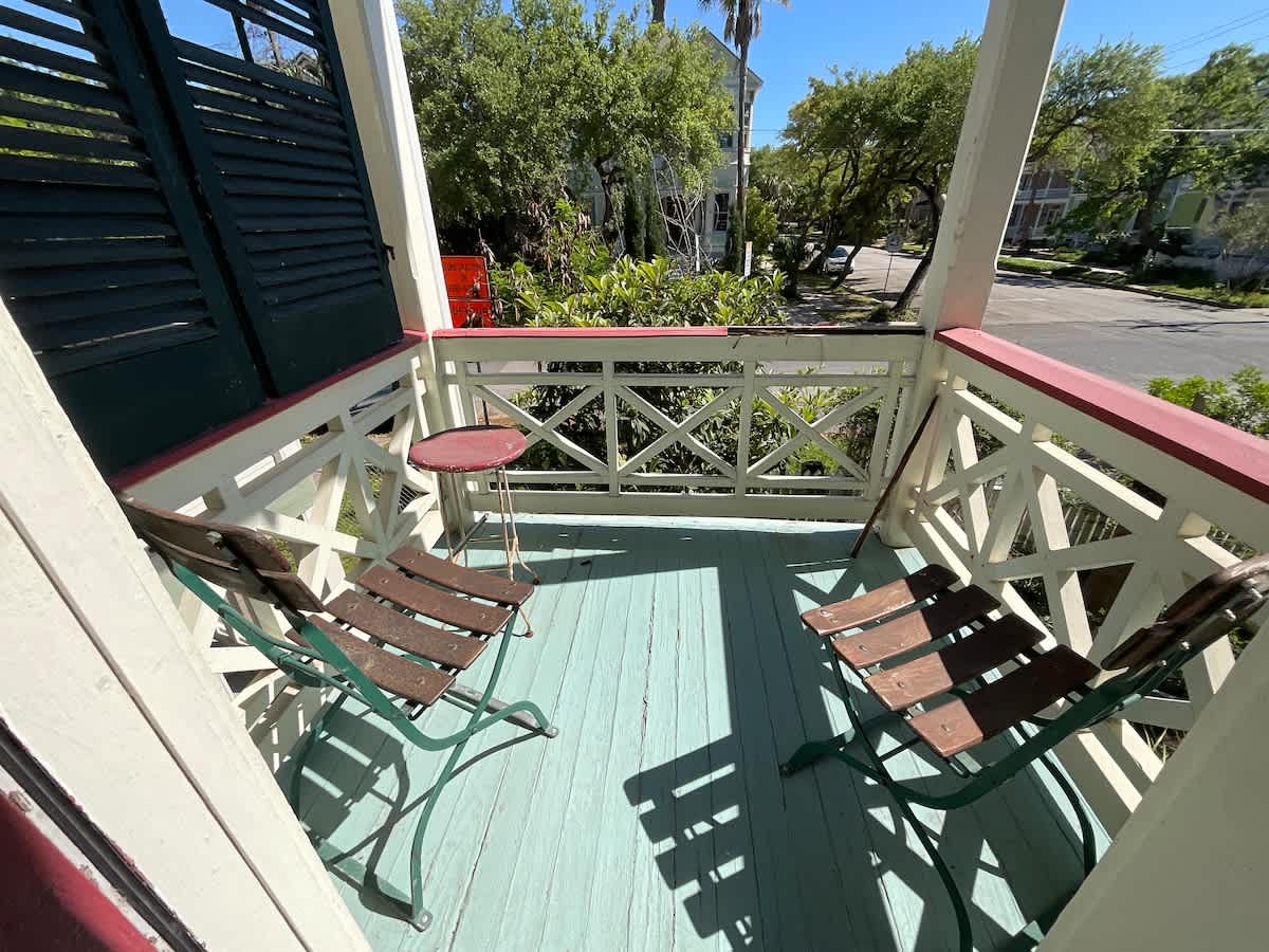 Silk Stocking District historical mid-century home - Picture 47
